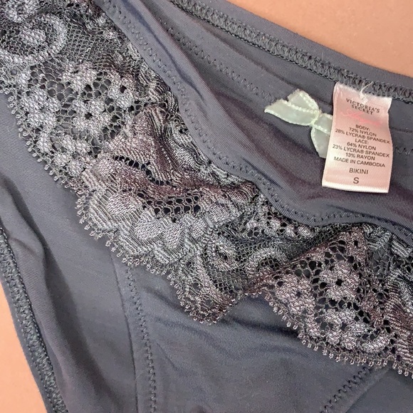 Victoria’s Secret Angels Vintage Bikini Panty - Picture 4 of 4